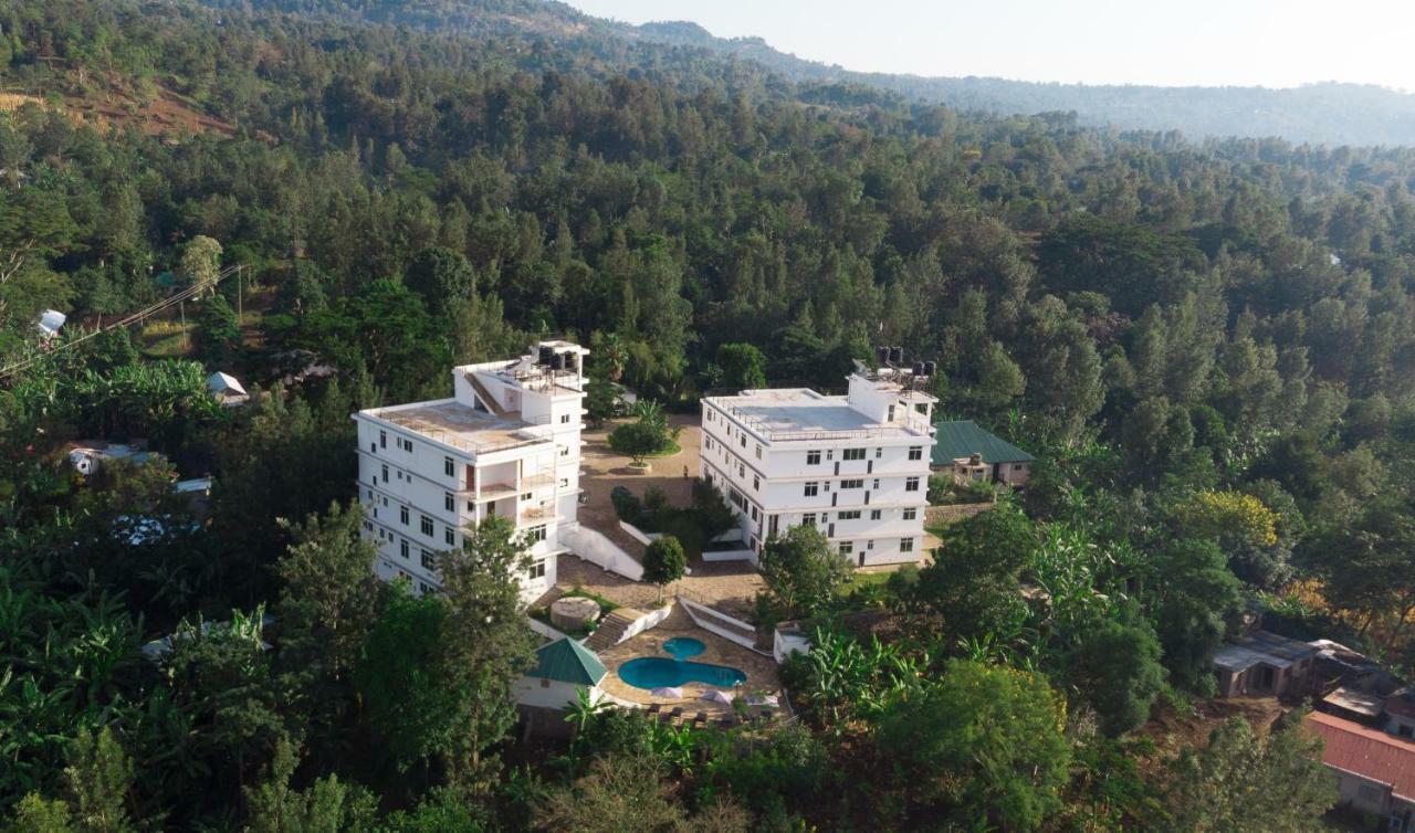 Two Mountains Lodge Аруша Экстерьер фото